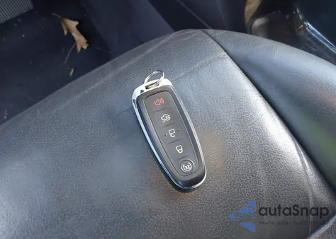 2015 Ford Escape Titanium из США, поврежденный, VIN 1FMCU9J93FUC44791